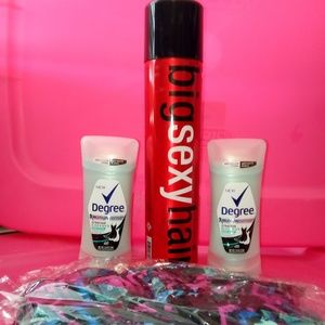 Deodorant, Hairspray, Leggings